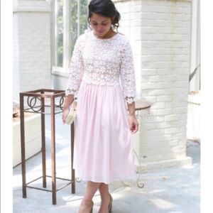 • DJ - Sunday Stroll Dress •